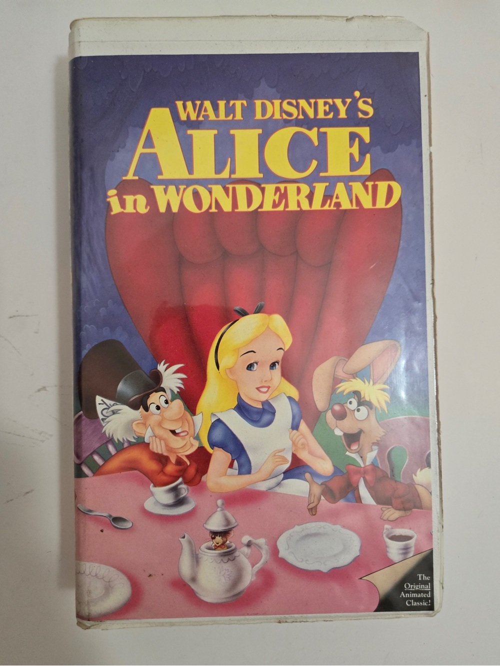 Disney Alice in Wonderland VHS The Classics Black Diamond Clamshell Vintage